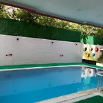 Twin 4*