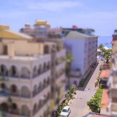 Twin Apartmanhotel 3*