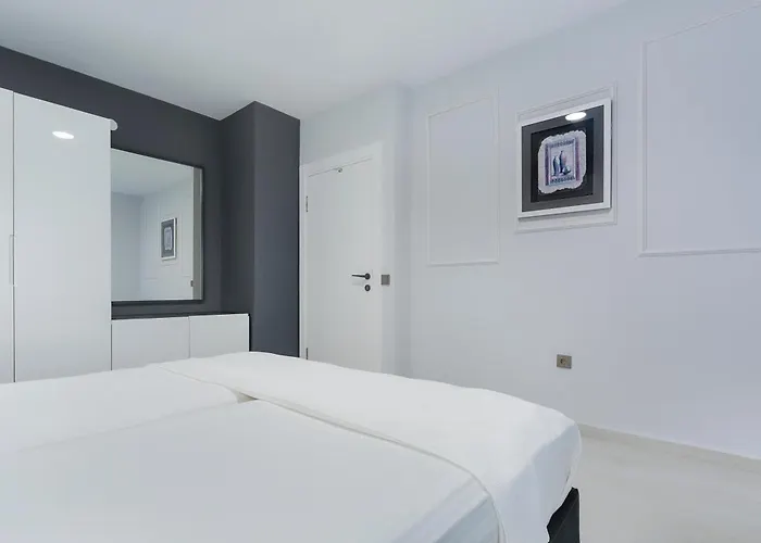 Twin Hotel apartamentowy 4*