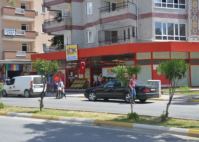 Ξενοδοχείο με διαμερίσματα Twin 4*