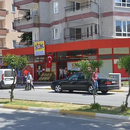 Apartahotel Twin 4*